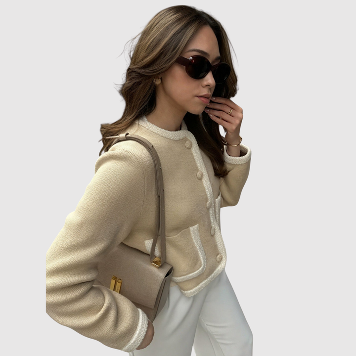 Габриела – Късо букле яке с контрастни кантове