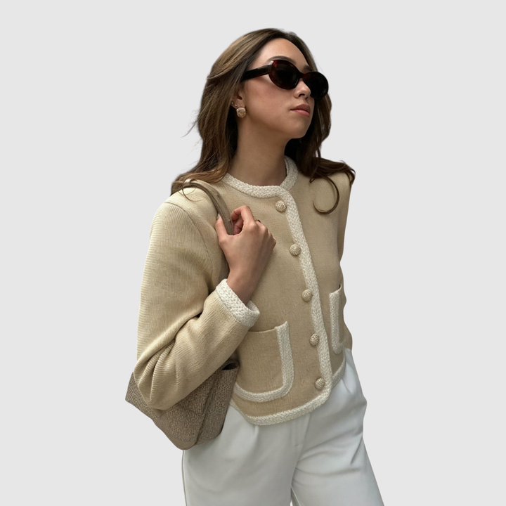 Габриела – Късо букле яке с контрастни кантове