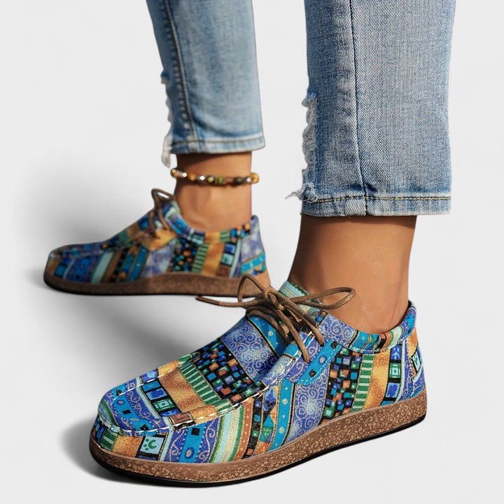 Milena - Krāsaini Mākslinieciskie Apavi