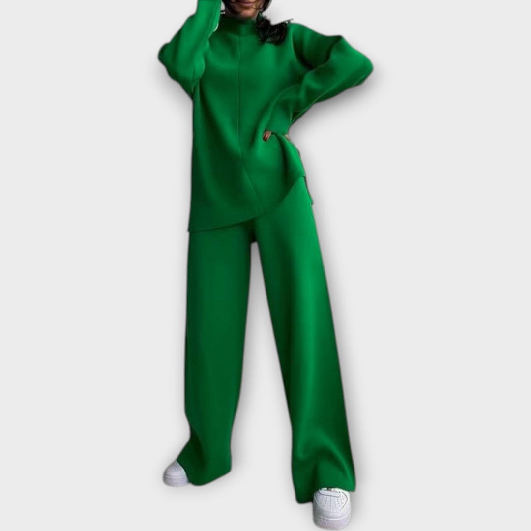 Dace - Komplekts ar brīvu griezumu un minimālistisku estētiku