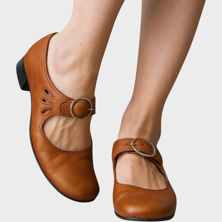 Clara - Universāls Elegants Krekls