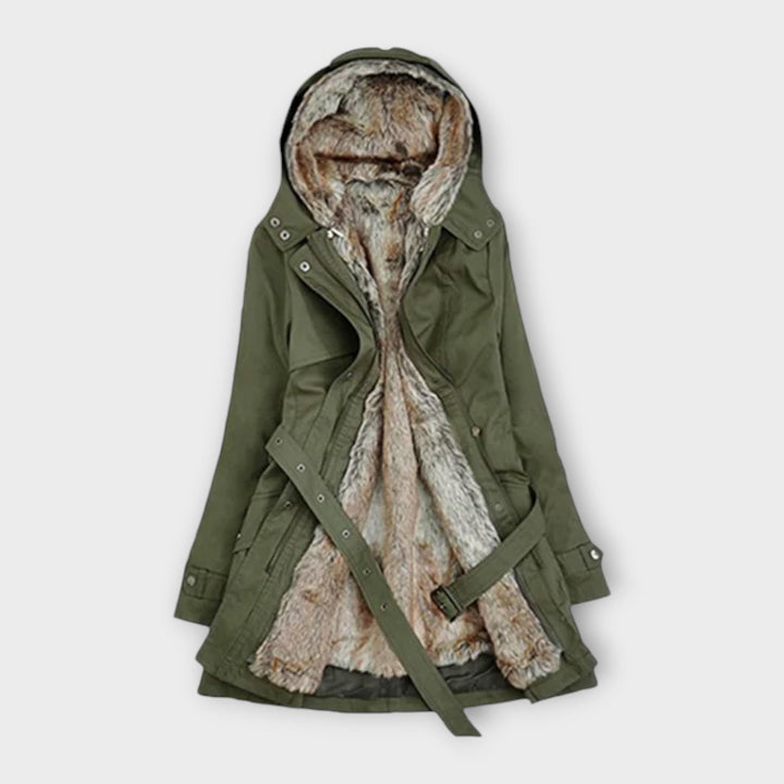 Silvija - Vilnas Mētelis ar Ziedu Odere