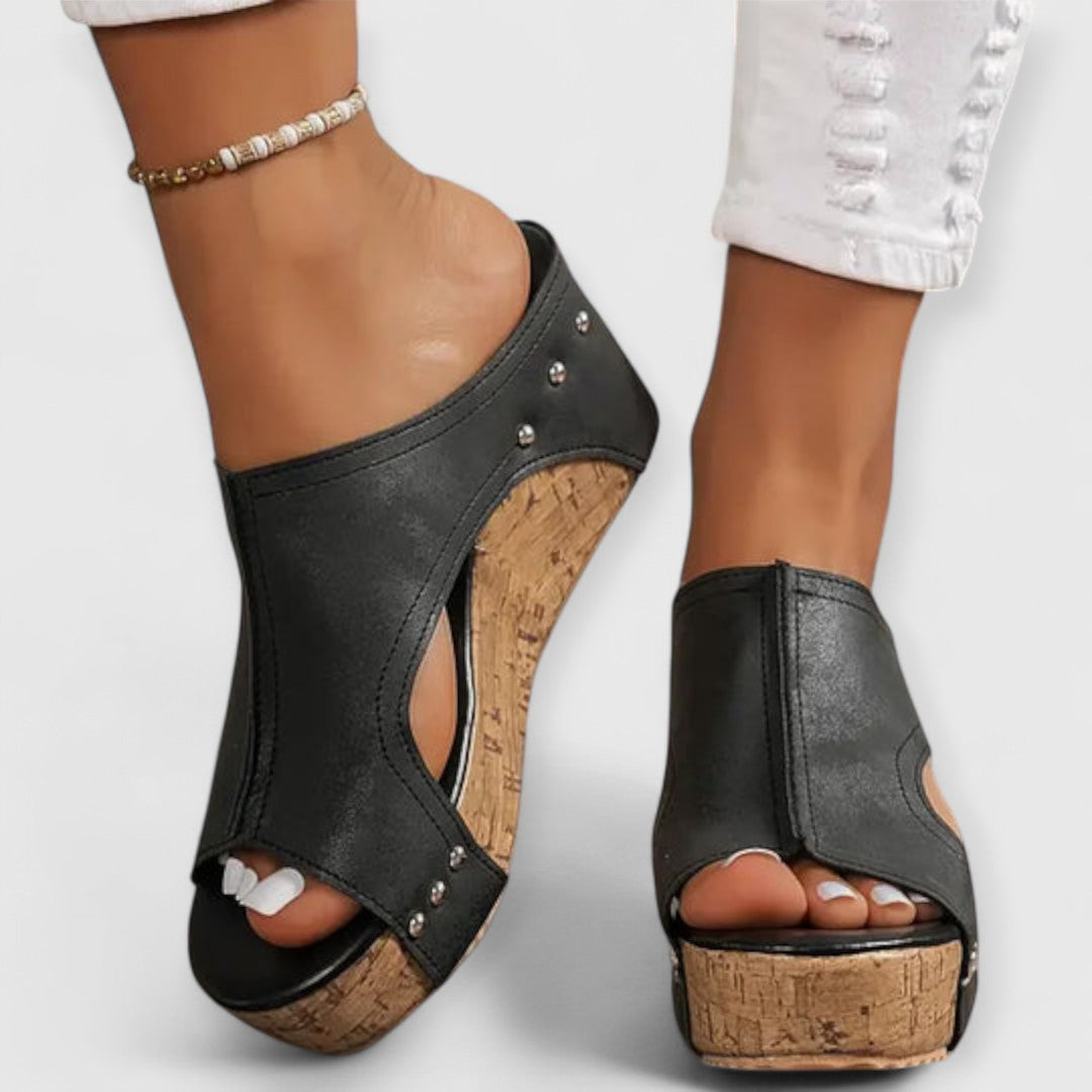 Йоана – Ортопедични сандали с пълна подкрепа