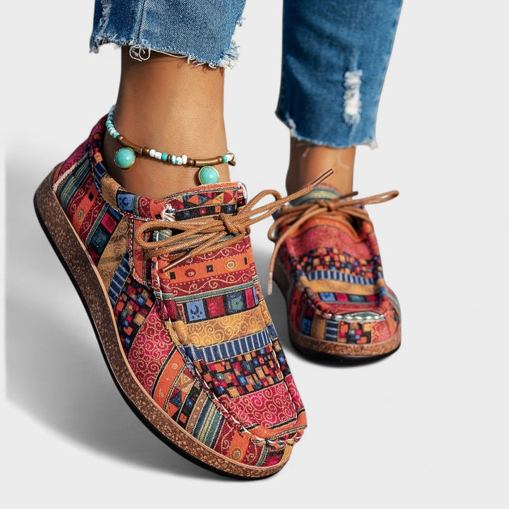 Milena - Krāsaini Mākslinieciskie Apavi