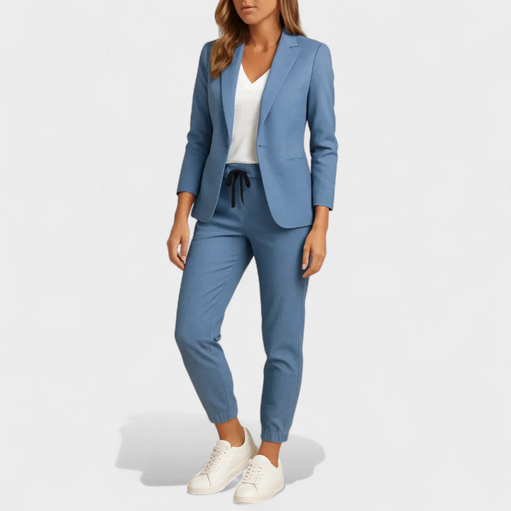 Laima - Elegants komplekts ar žaketi un biksēm