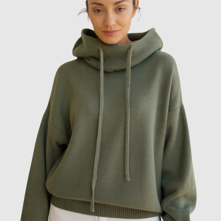 Клара - Топла плетена блуза с качулка