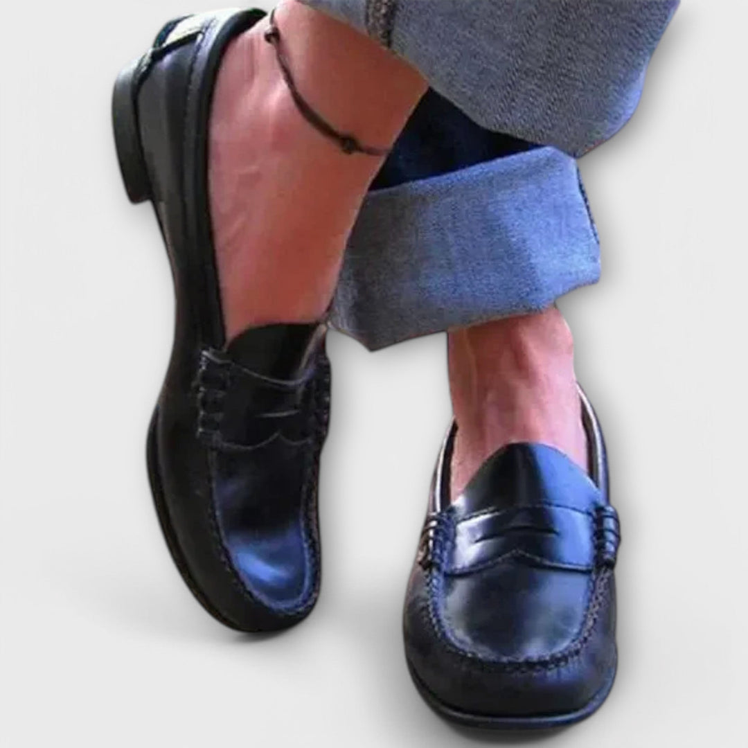 Inês - Klasiskie sieviešu mokasīni