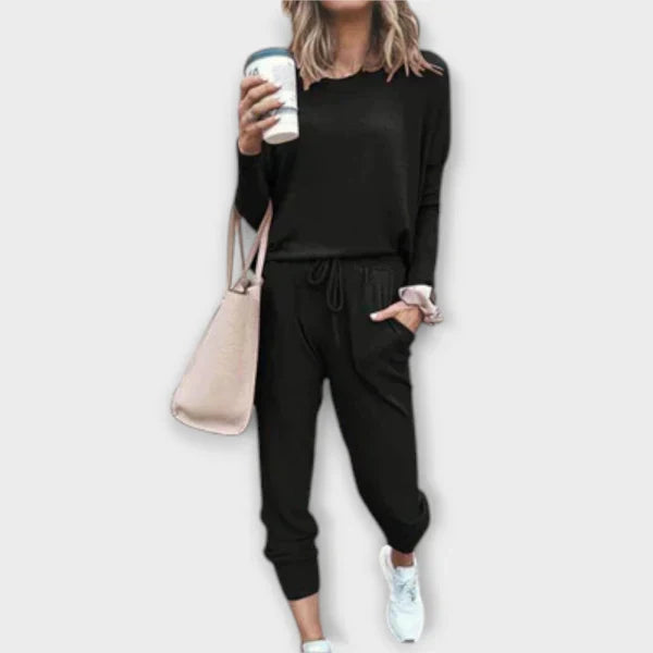 Neringa - Ērts divdaļīgs komplekts