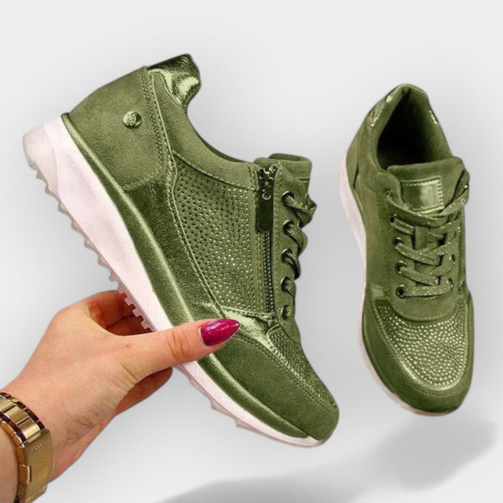 Anatomiskie sporta apavi ar rāvējslēdzēju