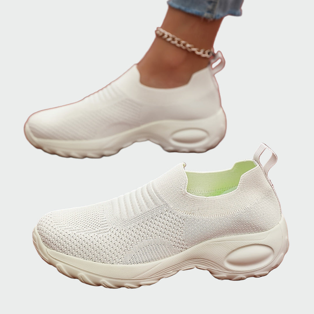 Klasiskie Sporta Slip-On ar Ikdienas Stilu