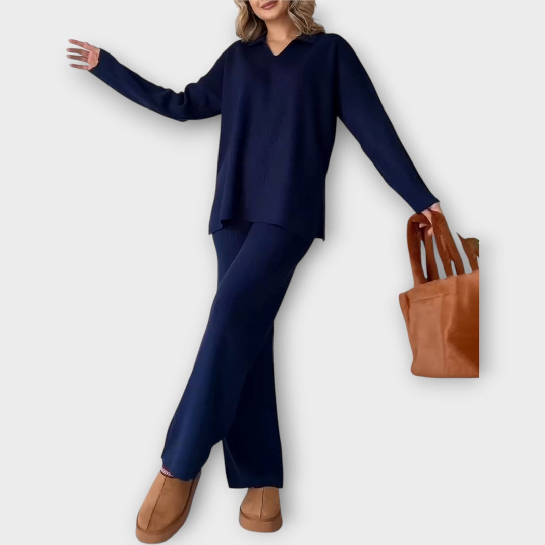 Ilze - Komplekts ar brīvu griezumu un minimālistisku dizainu