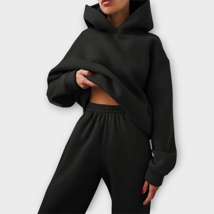 Ieva - Komplekts ar kapuci un mūsdienīgu komfortu