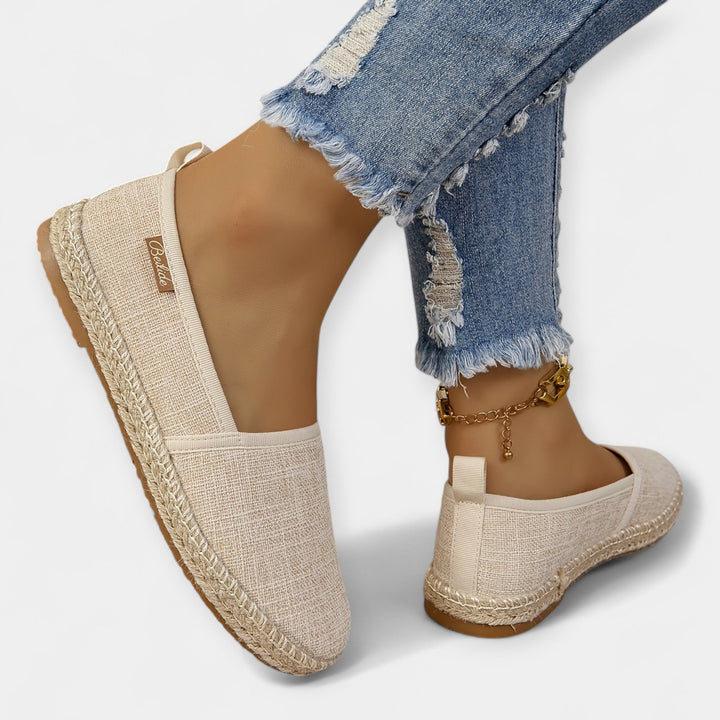 Vieglas Slip-On Kurpes