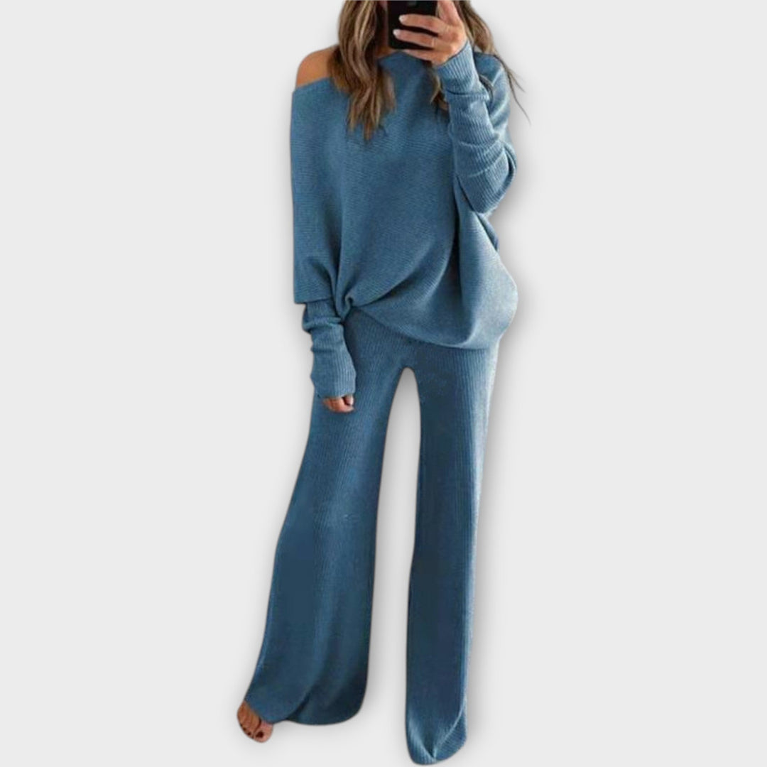 Sintija - Adīts komplekts ar platām biksēm un brīvu džemperi