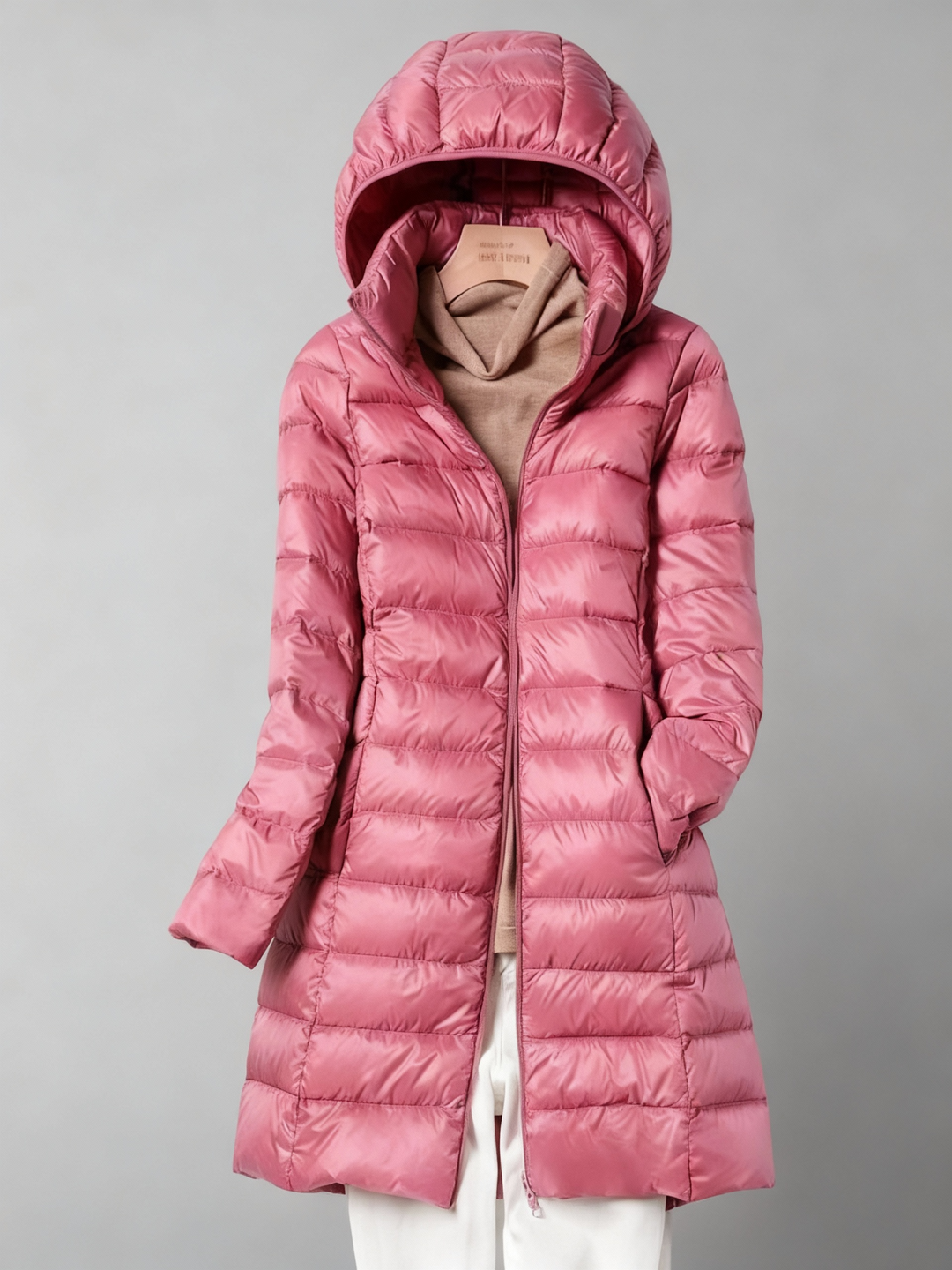 Madara - Īpaši viegla pūkaina jaka