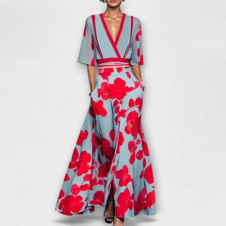 Лилия - Елегантна рокля с уникални ръкави