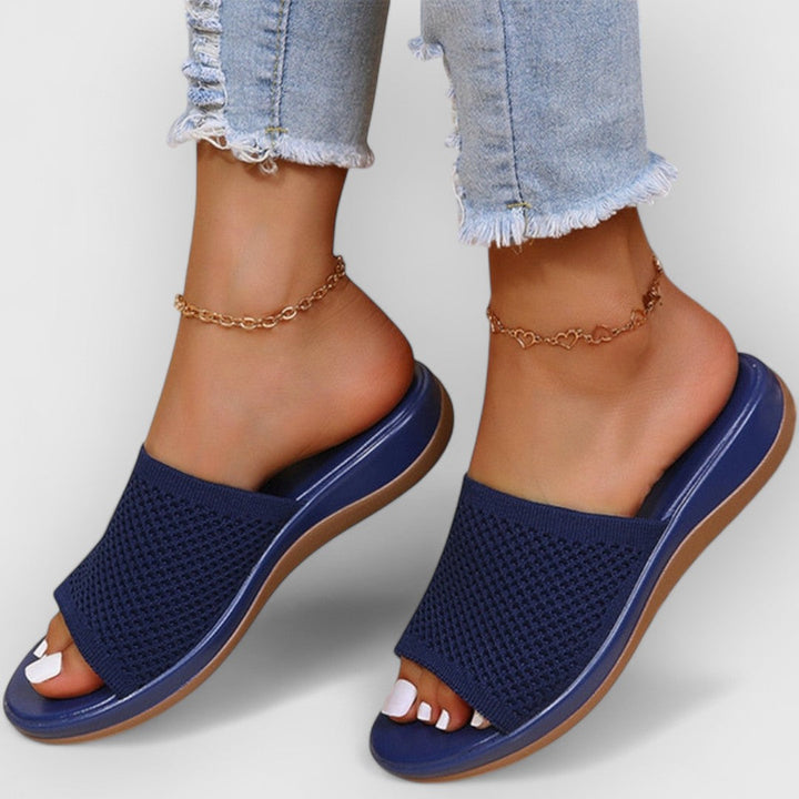 Йоана – Ортопедични мрежести маратонки